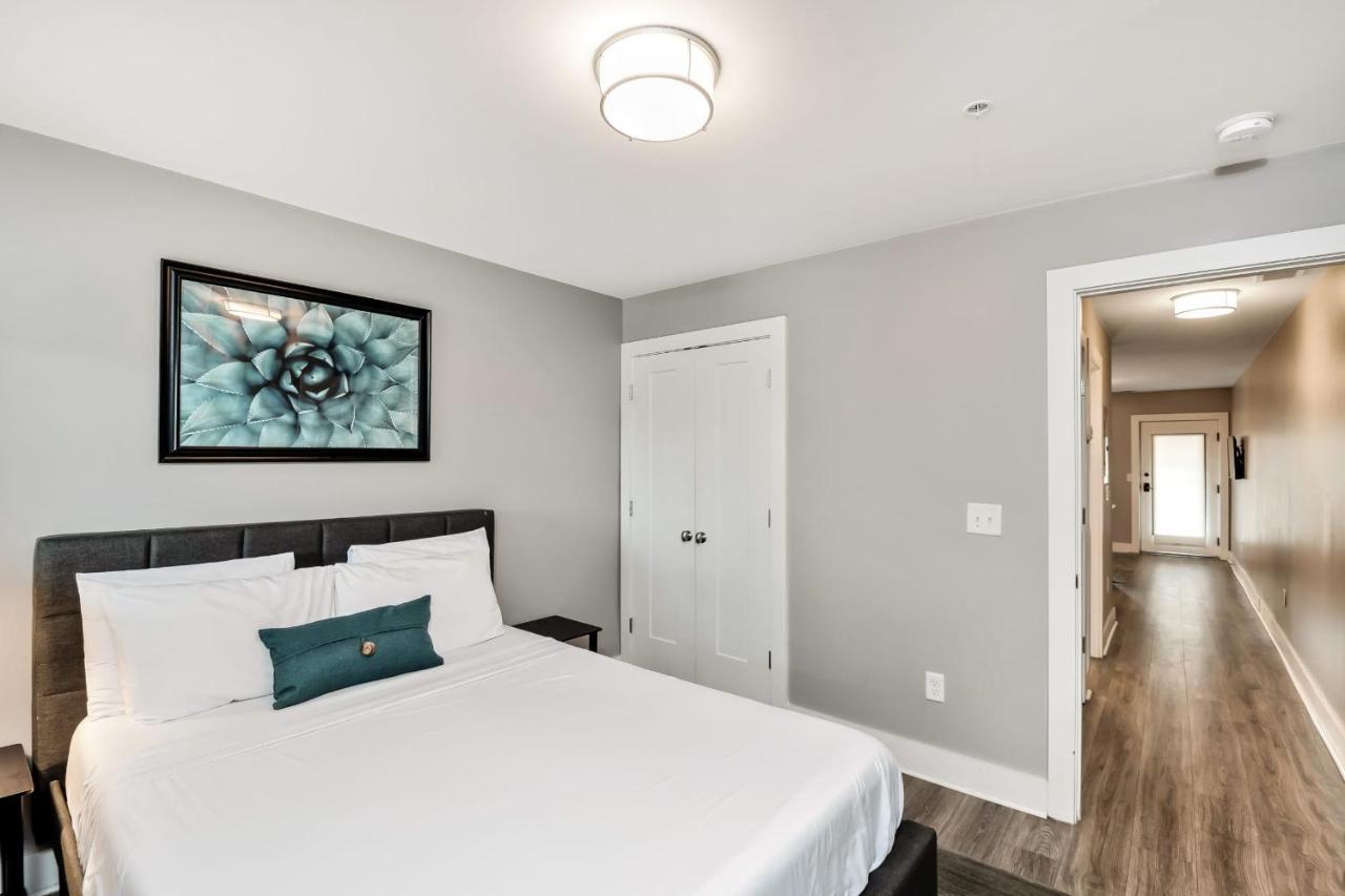 Cozy & Convenient 1 Bedroom Apt! Minutes To Downtown! Apartment Nashville